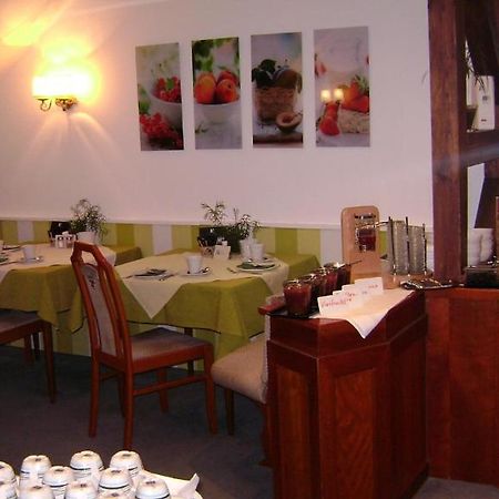 Centralhotel Garni Офенбург Екстериор снимка